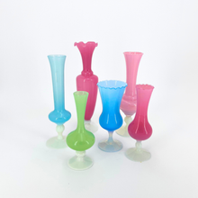 Load image into Gallery viewer, Venetian Murano Opaline Vase - Pink Bud