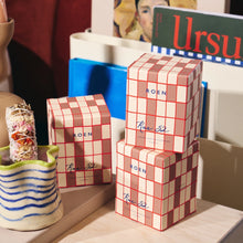 Load image into Gallery viewer, Roen Candle - Rue 52