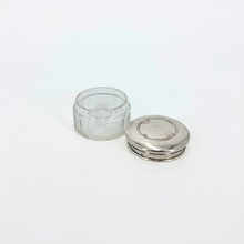Load image into Gallery viewer, Solid Silver Shell Motif Vanity Container