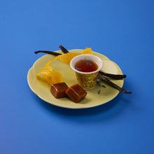 Load image into Gallery viewer, Earl Grey Caramels Gift Box