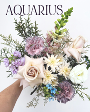 Load image into Gallery viewer, Aquarius Bouquet