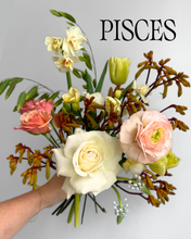 Load image into Gallery viewer, Pisces Bouquet