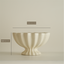 Load image into Gallery viewer, Sirena Compote Vase