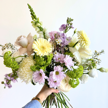 Load image into Gallery viewer, X-Large Fresh Bouquet