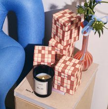 Load image into Gallery viewer, Roen Candle - Rue 52