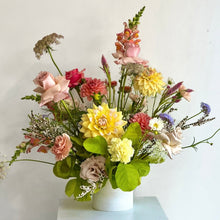 Load image into Gallery viewer, Grand Fresh Flower Arrangement
