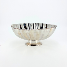 Load image into Gallery viewer, Scalloped Silver-Plated Display Bowl
