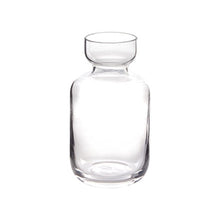 Load image into Gallery viewer, Insight Vase
