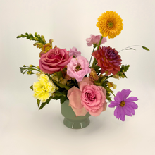 Load image into Gallery viewer, Medium Fresh Flower Centrepiece
