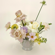 Load image into Gallery viewer, Medium Fresh Flower Centrepiece

