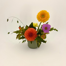 Load image into Gallery viewer, Mini Fresh Flower Arrangement
