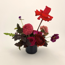 Load image into Gallery viewer, Small Fresh Flower Centrepiece
