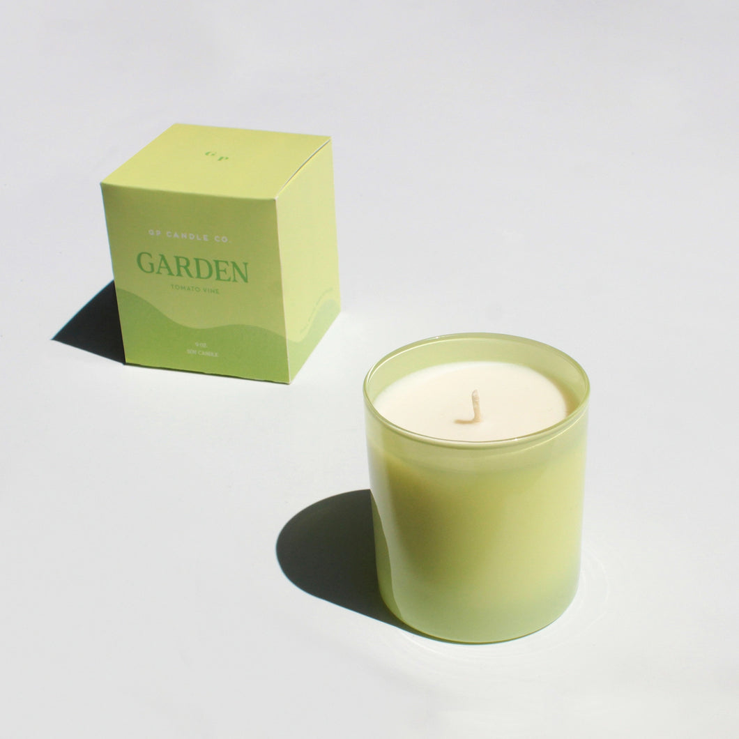 Garden 9 oz. Candle - Tomato Vine