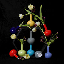 Load image into Gallery viewer, Glossy Porcelain Mini Beauty Vase - Lavender
