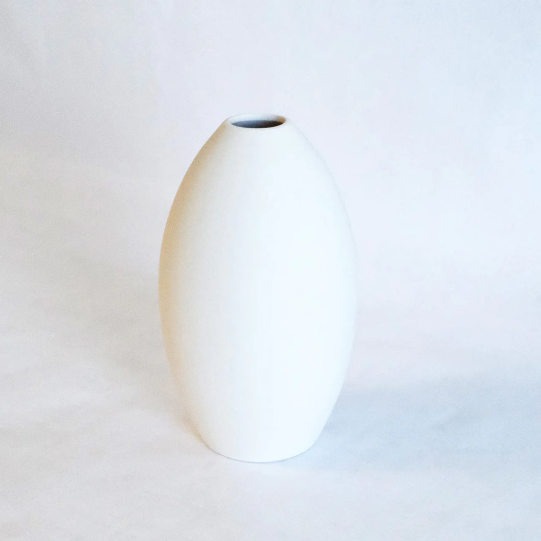 White Ceramic Oval Bud Vase (Multiple Sizes)