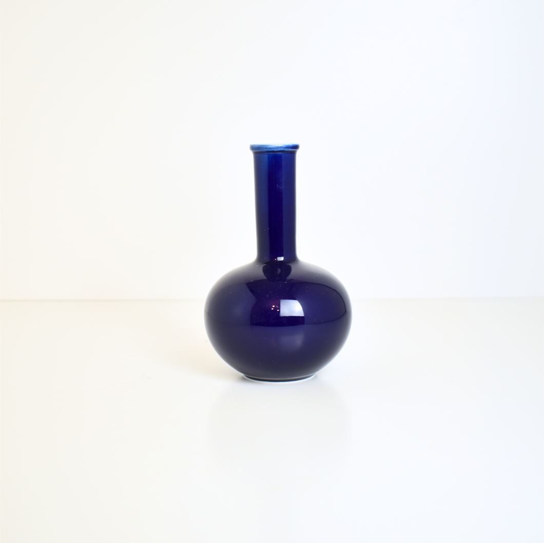 Glossy Porcelain Mini Beauty Vase - Indigo