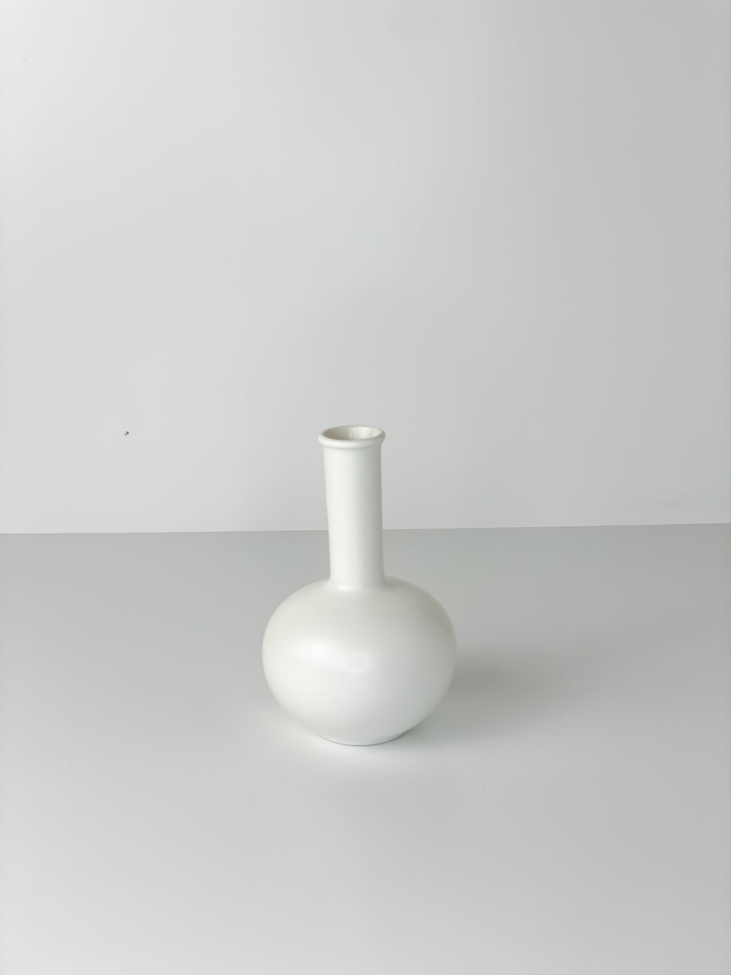Middle Kingdom Vase 6