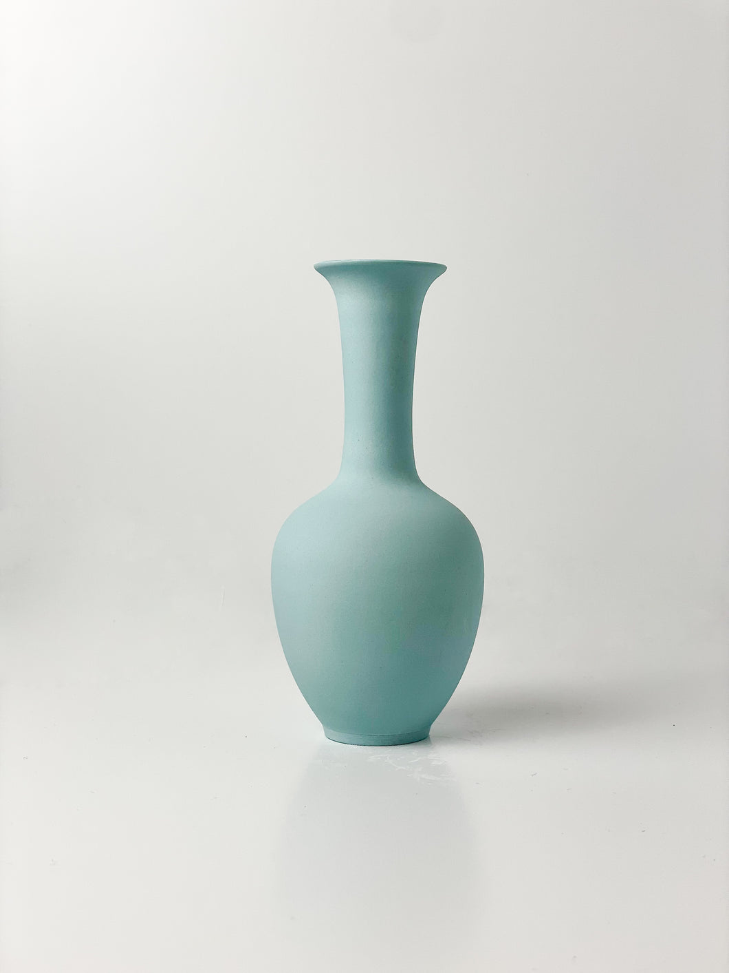 Middle Kingdom Vase 8