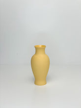 Load image into Gallery viewer, Middle Kingdom Vase 9
