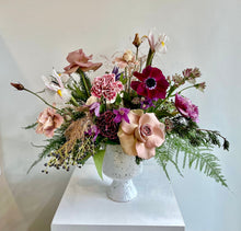 Load image into Gallery viewer, XL Fresh Flower Arrangement
